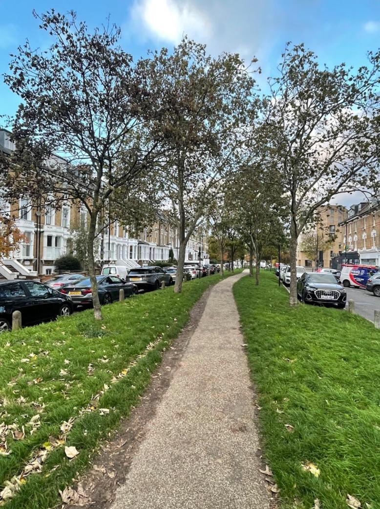 Top Floor Apartment In Islington ロンドン エクステリア 写真